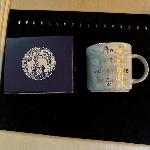 SWGGLO black and white marbleized mug - "Let the adventure Begin" NIB - Picture 1 of 4
